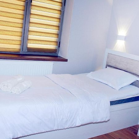 One Global Family Guest House Semerkant Dış mekan fotoğraf